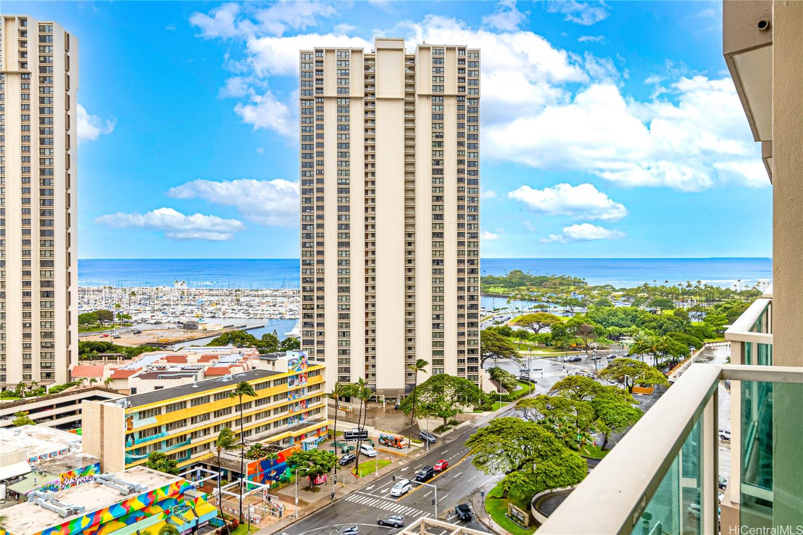 Ala Moana Hotel Condo condo # 1523, Honolulu, Hawaii - photo 4 of 16
