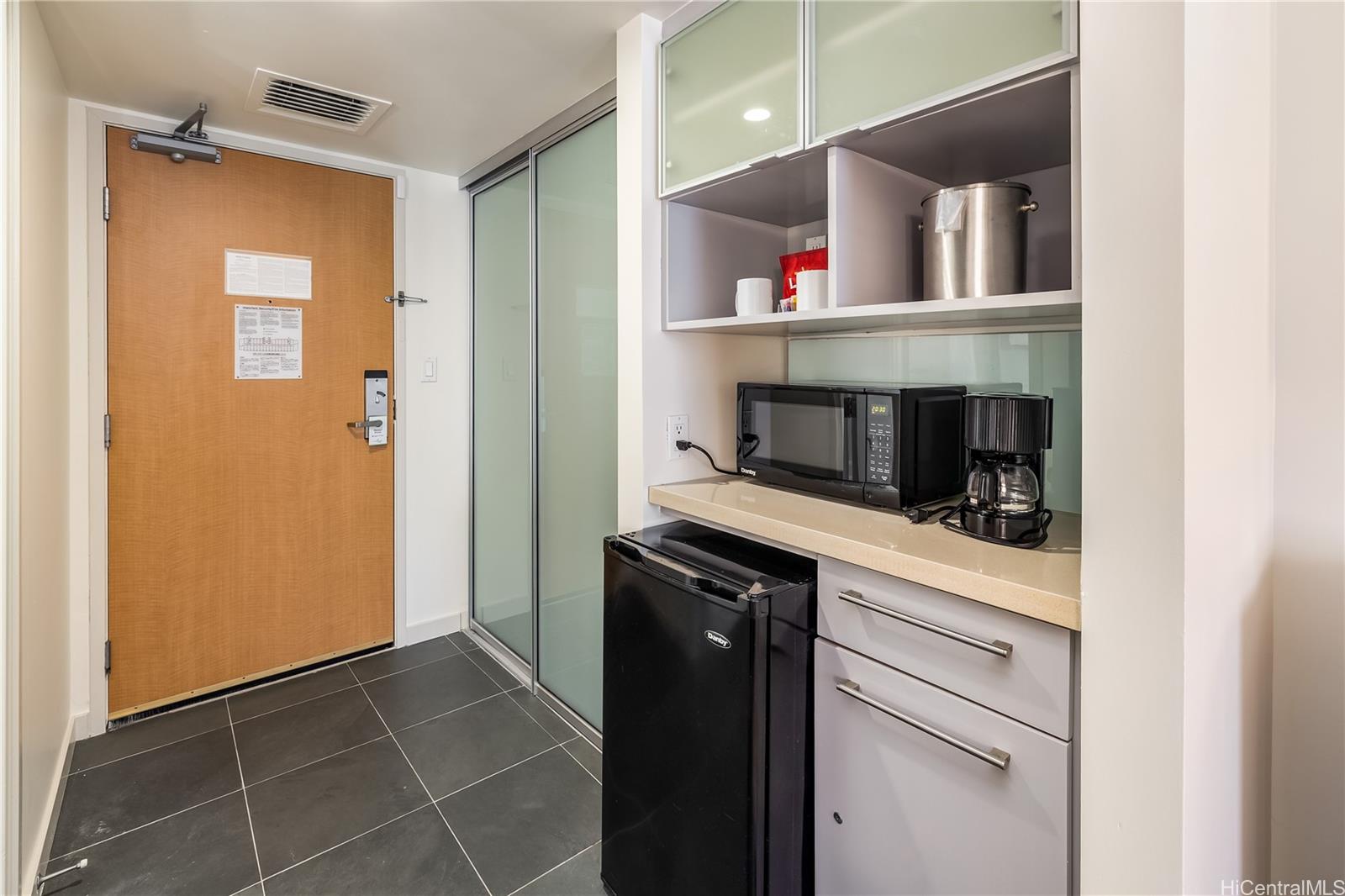 Ala Moana Hotel Condo condo # 1609, Honolulu, Hawaii - photo 9 of 25