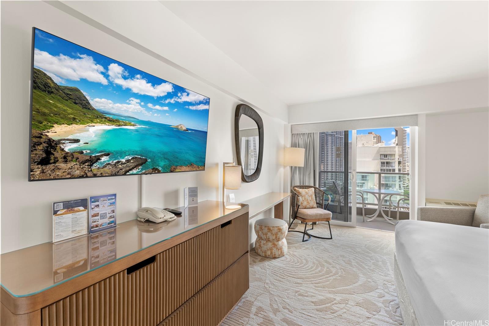 Ala Moana Hotel Condo condo # 1622, Honolulu, Hawaii - photo 4 of 15