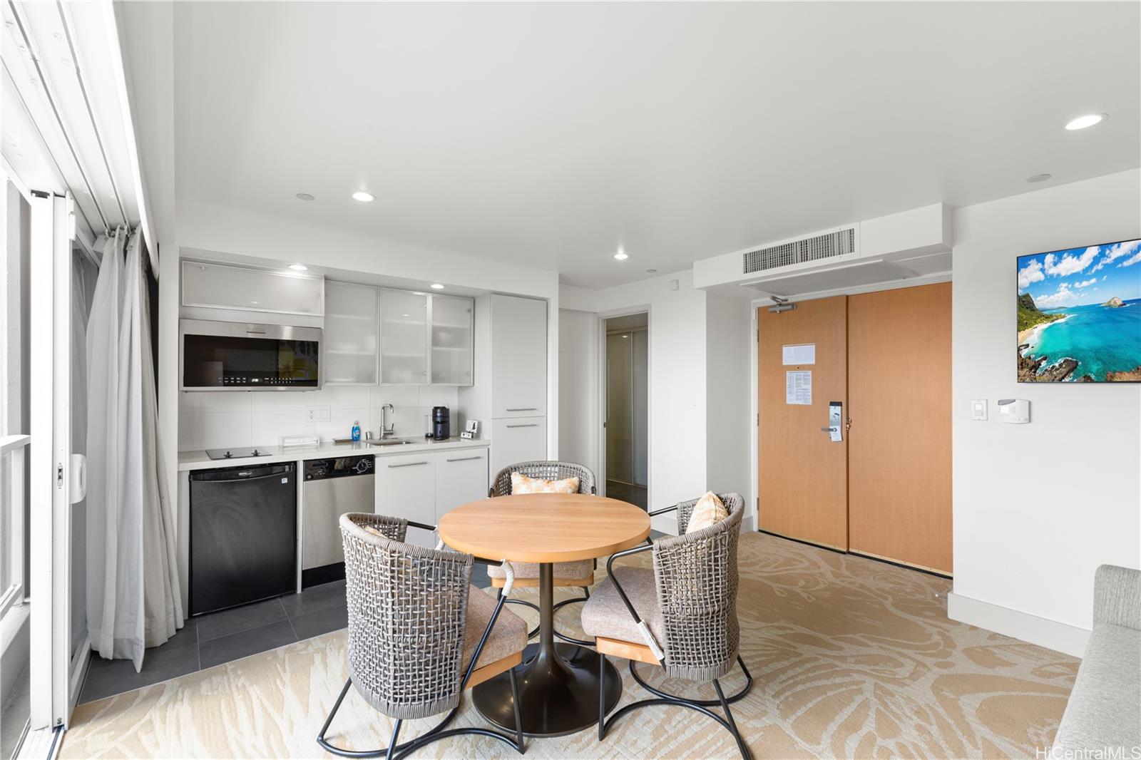 Ala Moana Hotel Condo condo # 1707, Honolulu, Hawaii - photo 4 of 22