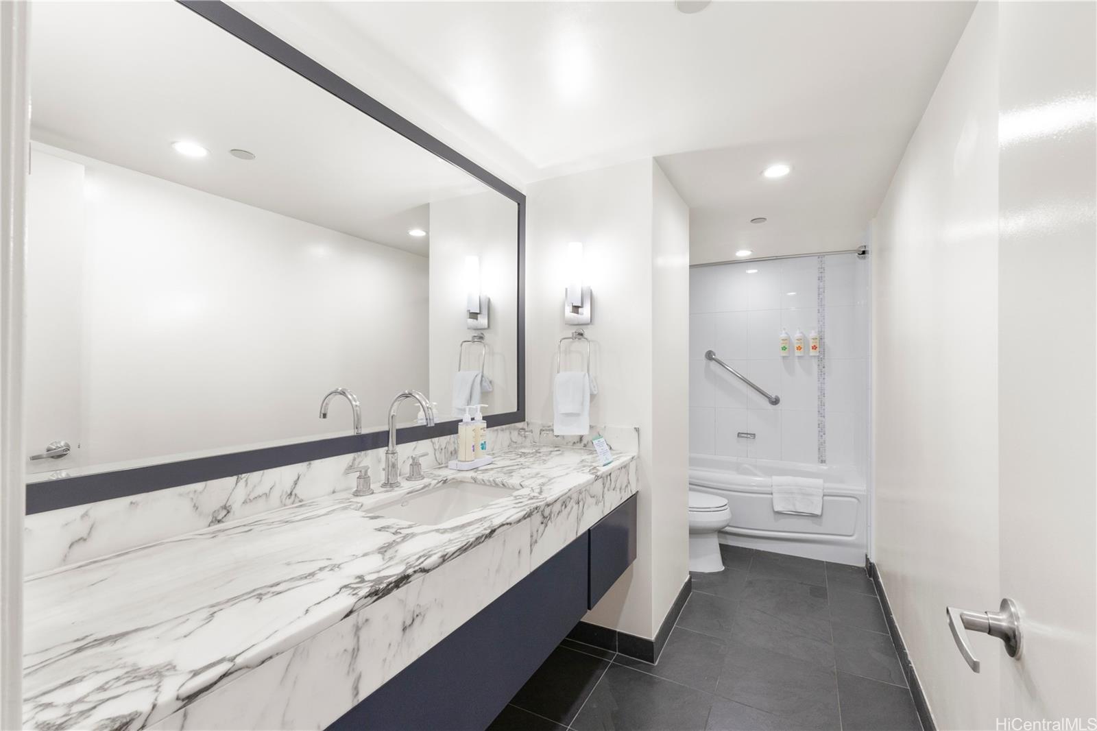 Ala Moana Hotel Condo condo # 1707, Honolulu, Hawaii - photo 8 of 22