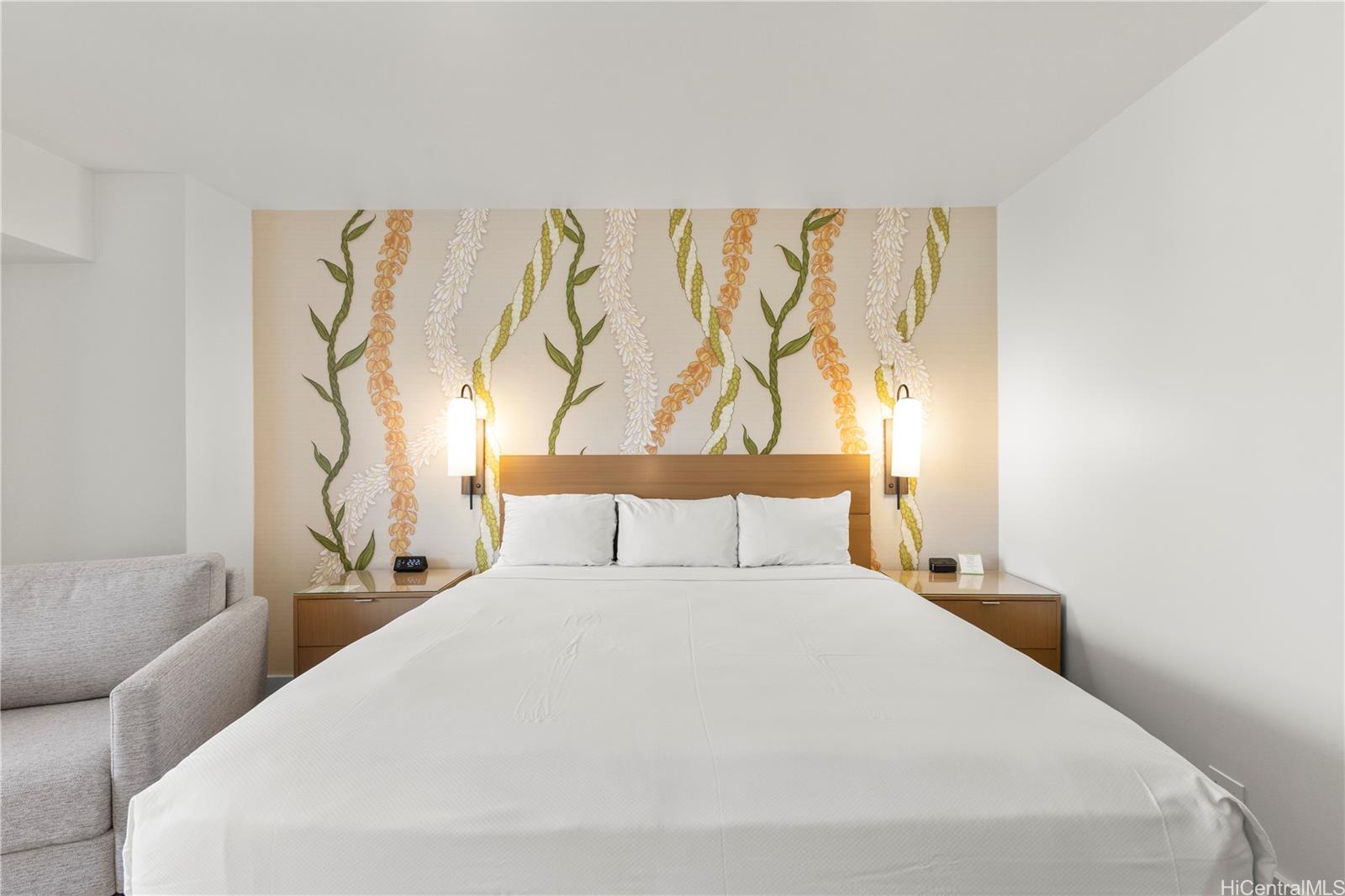 Ala Moana Hotel Condo condo # 1714, Honolulu, Hawaii - photo 4 of 18