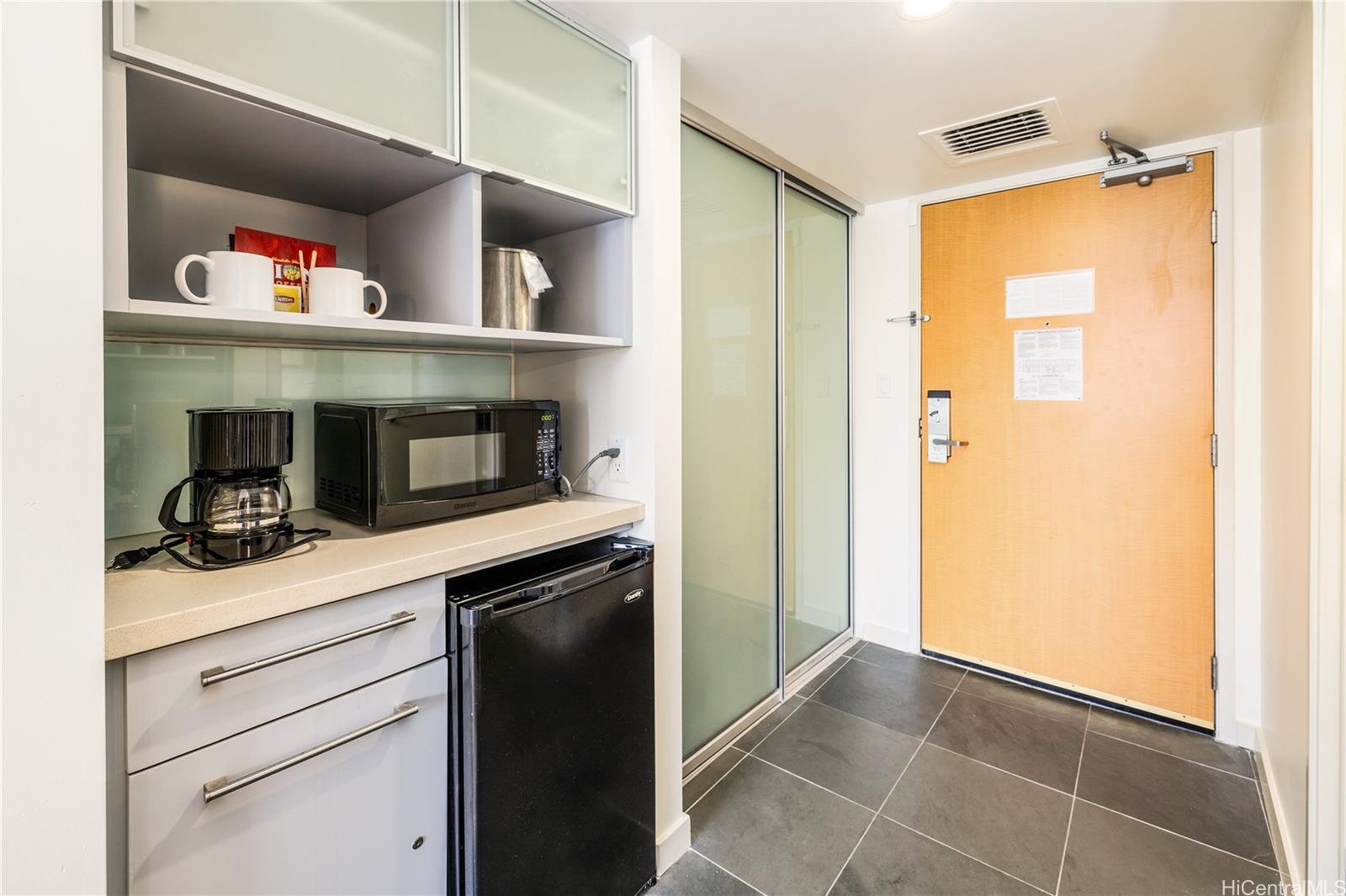 Ala Moana Hotel Condo condo # 1716, Honolulu, Hawaii - photo 7 of 25