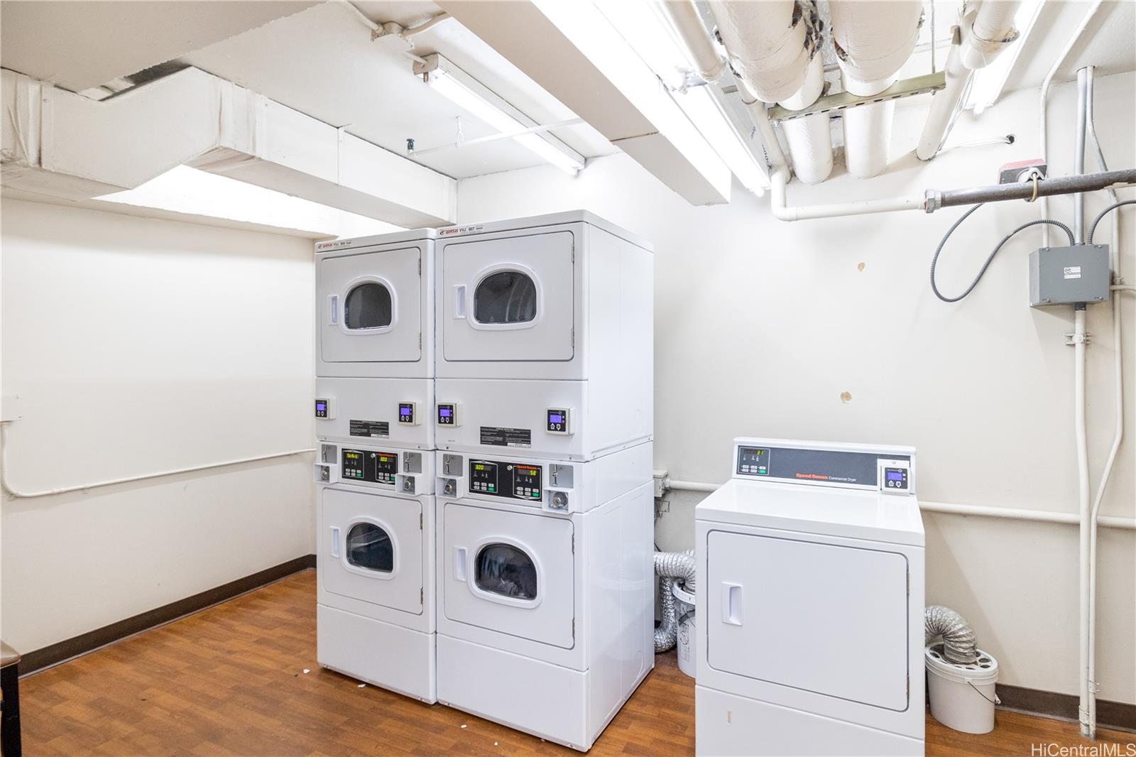 Ala Moana Hotel Condo condo # 1720, Honolulu, Hawaii - photo 17 of 19