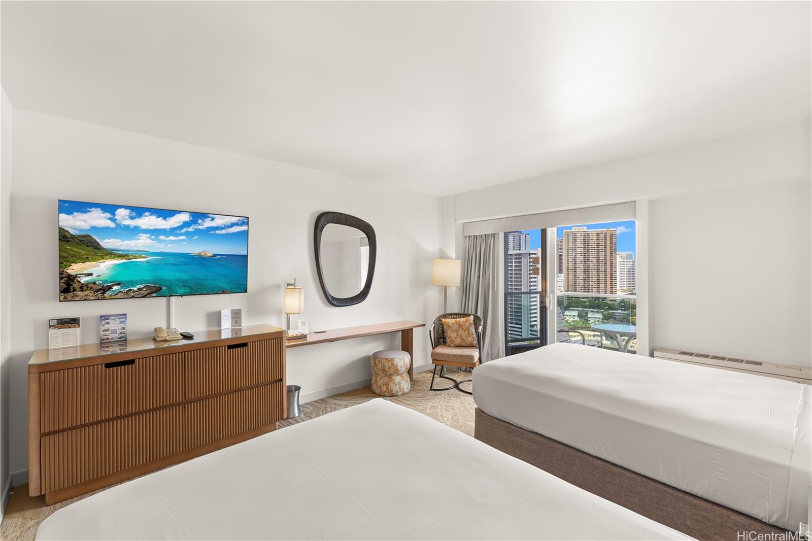 Ala Moana Hotel Condo condo # 1720, Honolulu, Hawaii - photo 5 of 19