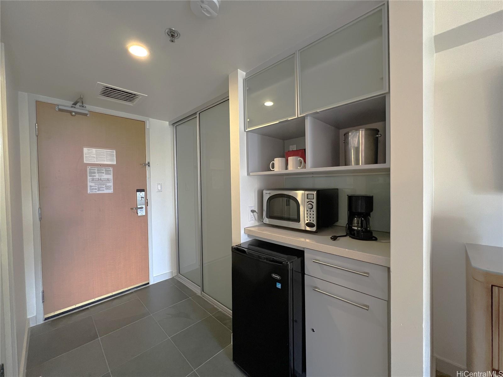 Ala Moana Hotel Condo condo # 2018, Honolulu, Hawaii - photo 4 of 21