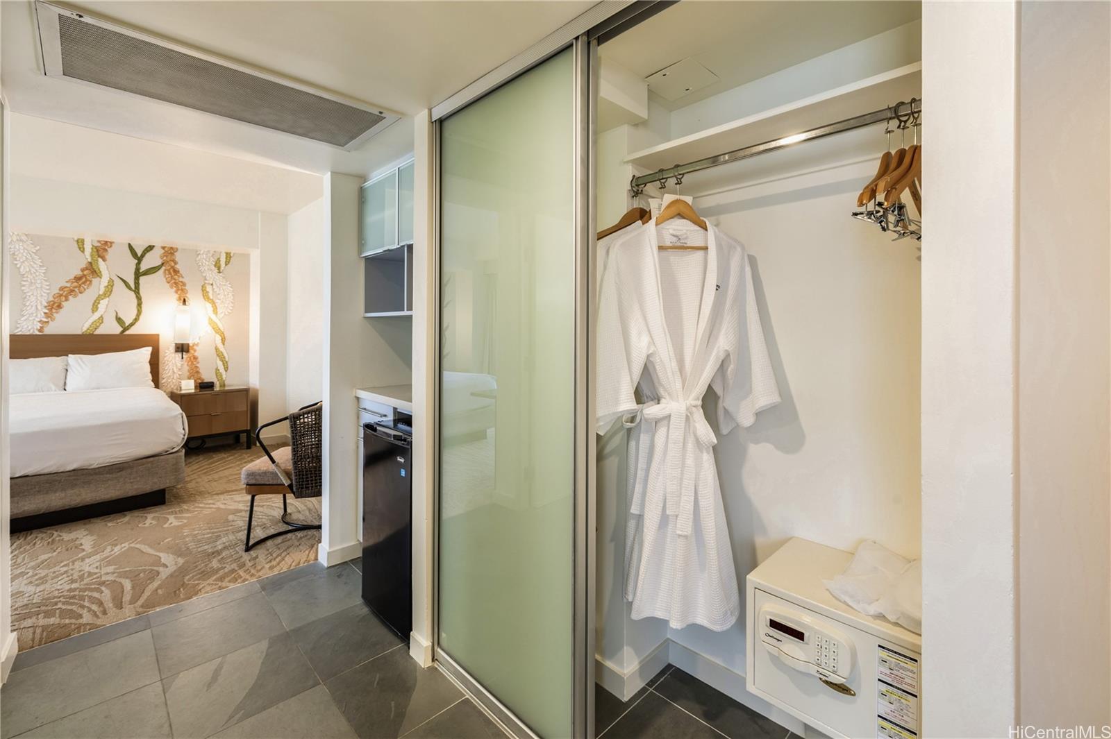 Ala Moana Hotel Condo condo # 2226, Honolulu, Hawaii - photo 15 of 25