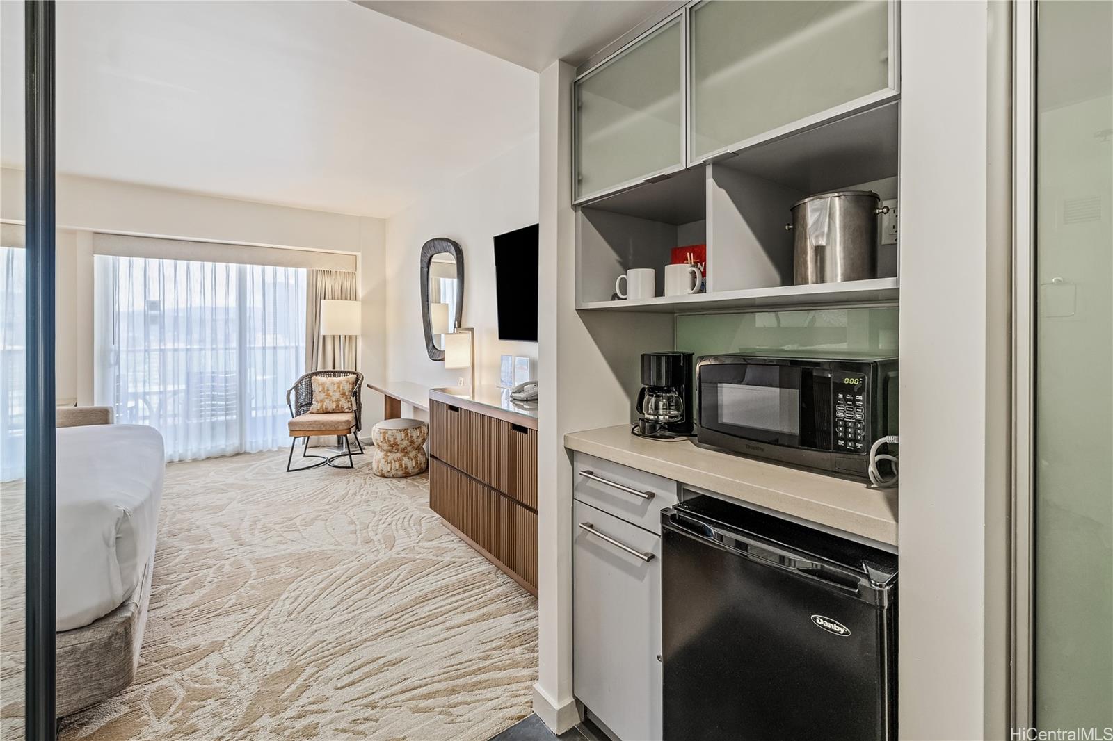 Ala Moana Hotel Condo condo # 2418, Honolulu, Hawaii - photo 5 of 25