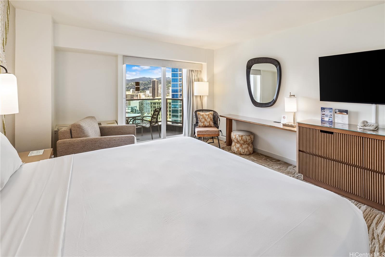 Ala Moana Hotel Condo condo # 2431, Honolulu, Hawaii - photo 4 of 25