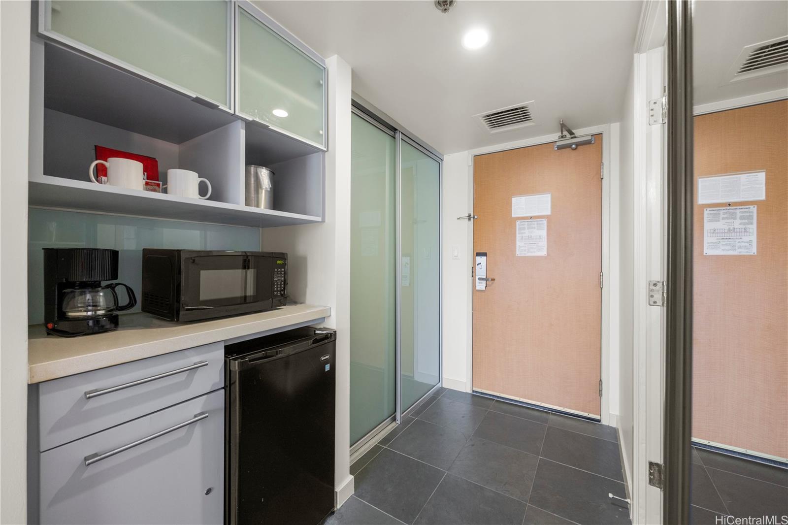 Ala Moana Hotel Condo condo # 2617, Honolulu, Hawaii - photo 12 of 25