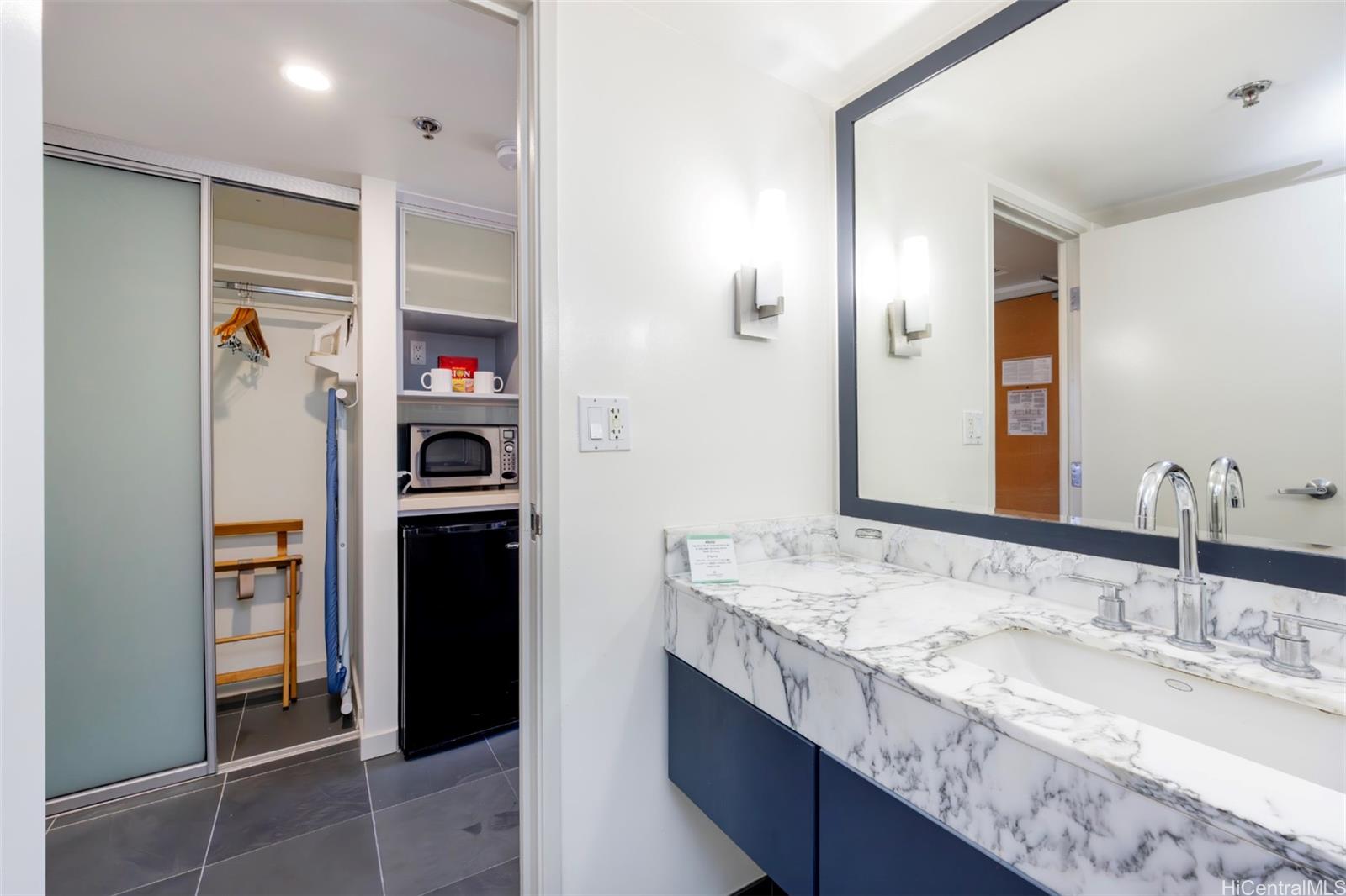 Ala Moana Hotel Condo condo # 2810, Honolulu, Hawaii - photo 15 of 20