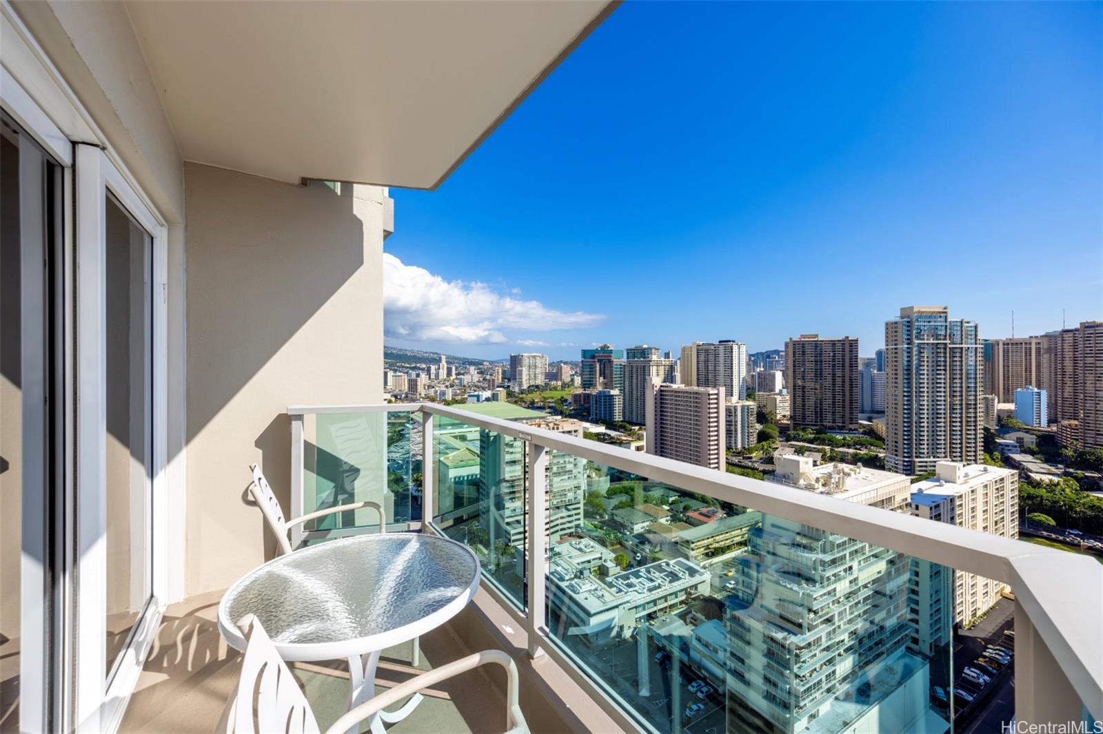 Ala Moana Hotel Condo condo # 2810, Honolulu, Hawaii - photo 3 of 20