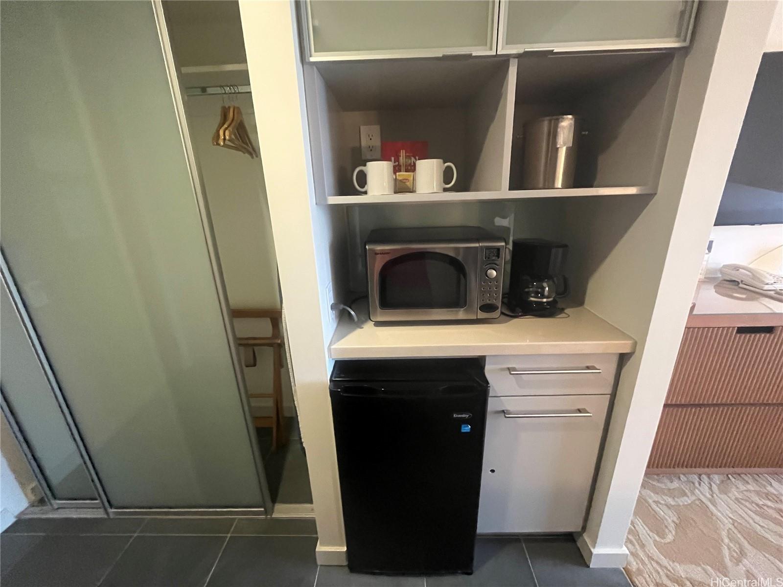 Ala Moana Hotel Condo condo # 2921, Honolulu, Hawaii - photo 6 of 23