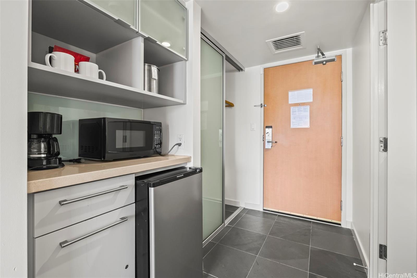 Ala Moana Hotel Condo condo # 3003, Honolulu, Hawaii - photo 4 of 20