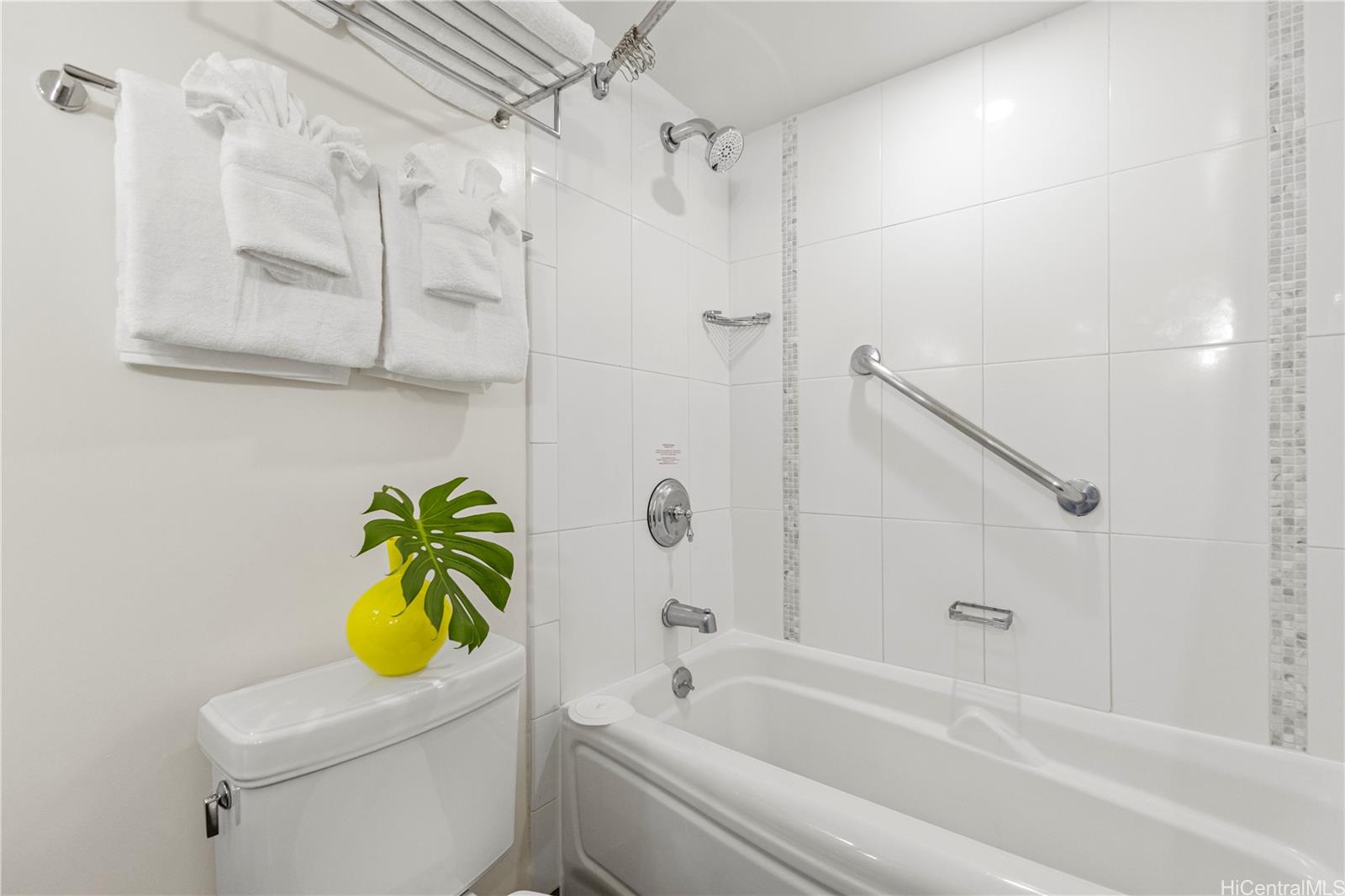 Ala Moana Hotel Condo condo # 3024, Honolulu, Hawaii - photo 7 of 23