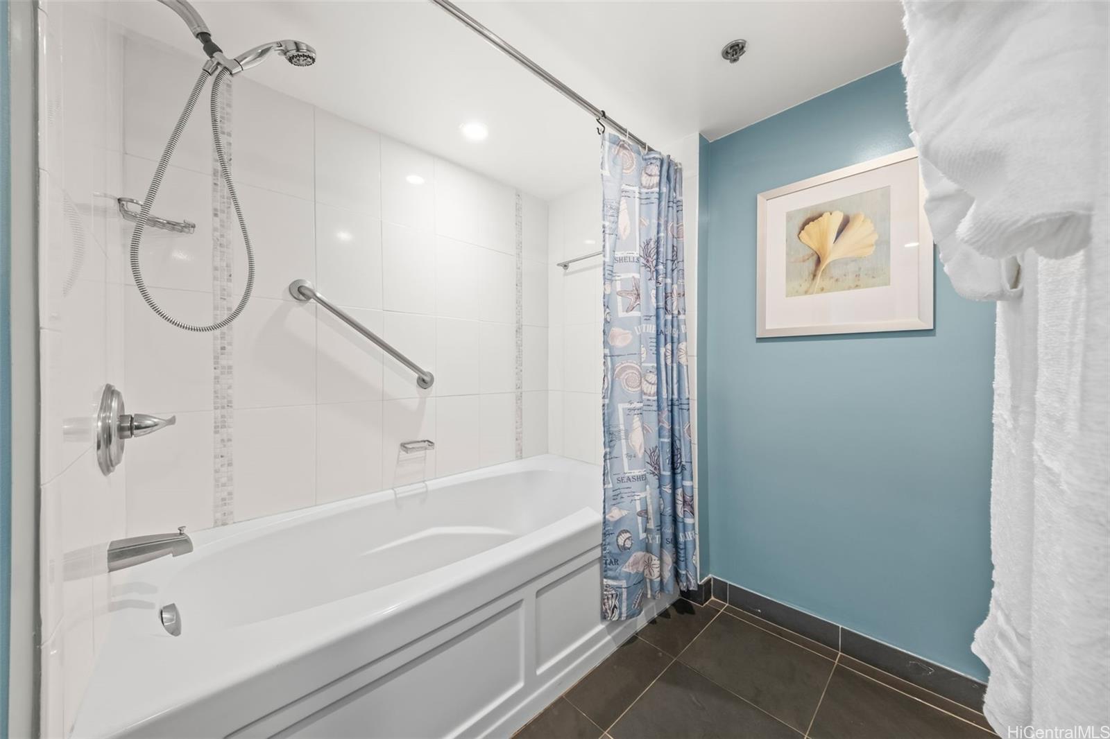 Ala Moana Hotel Condo condo # 3326, Honolulu, Hawaii - photo 13 of 25