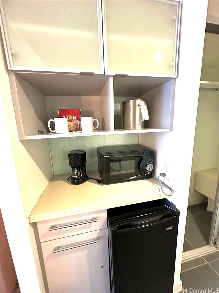 Ala Moana Hotel Condo condo # 3429, Honolulu, Hawaii - photo 10 of 21