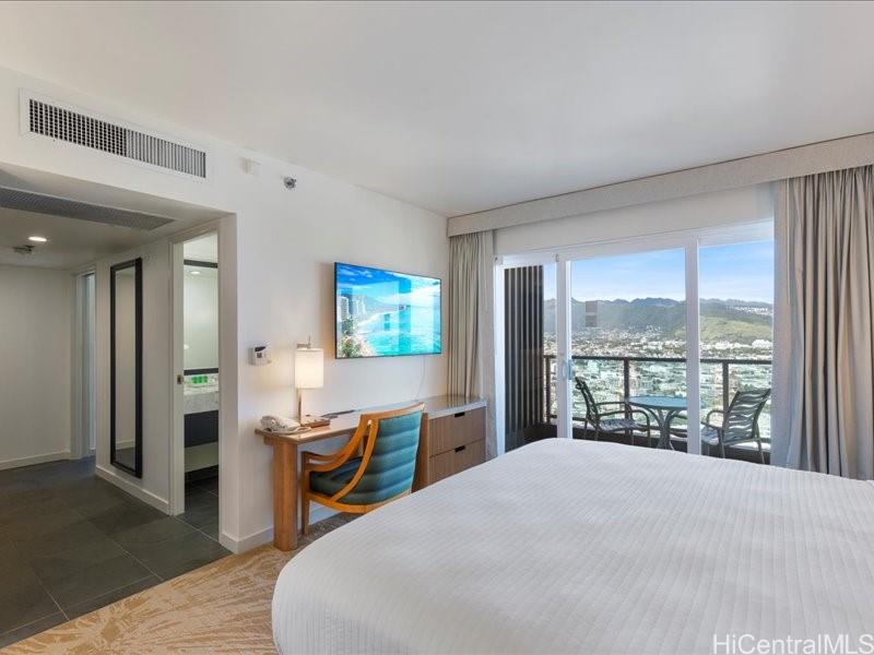 Ala Moana Hotel Condo condo # 3526, Honolulu, Hawaii - photo 5 of 17