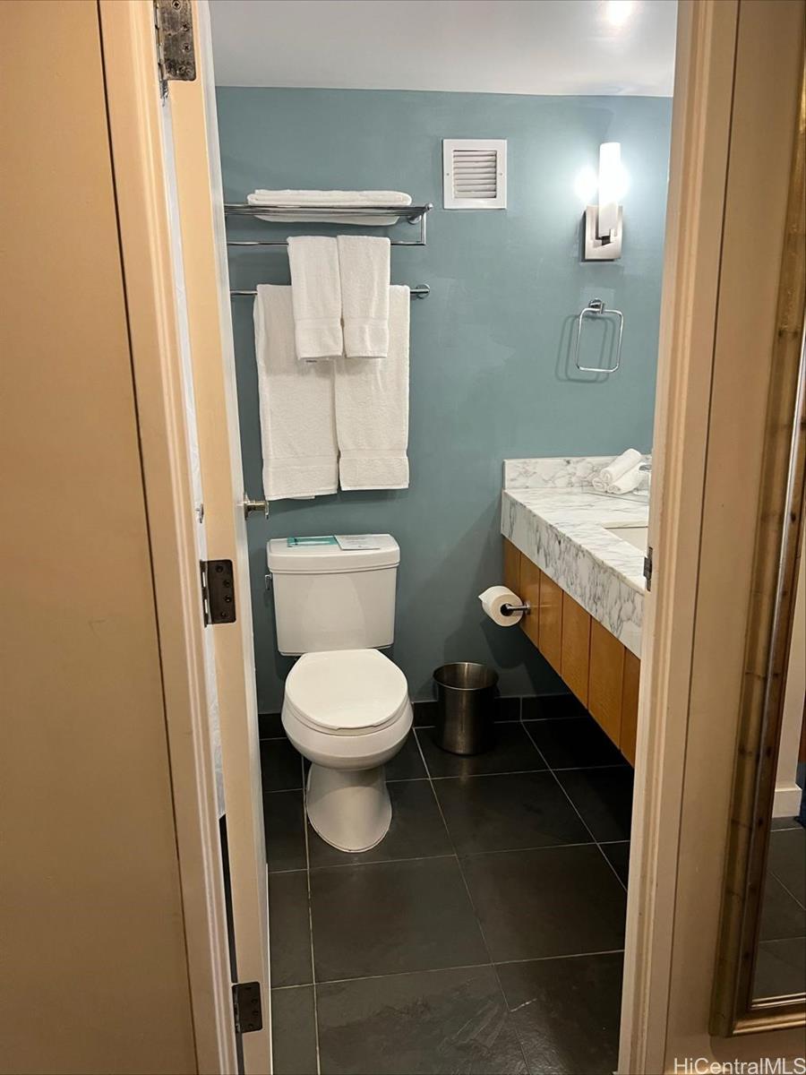 Ala Moana Hotel Condo condo # 852, Honolulu, Hawaii - photo 3 of 7