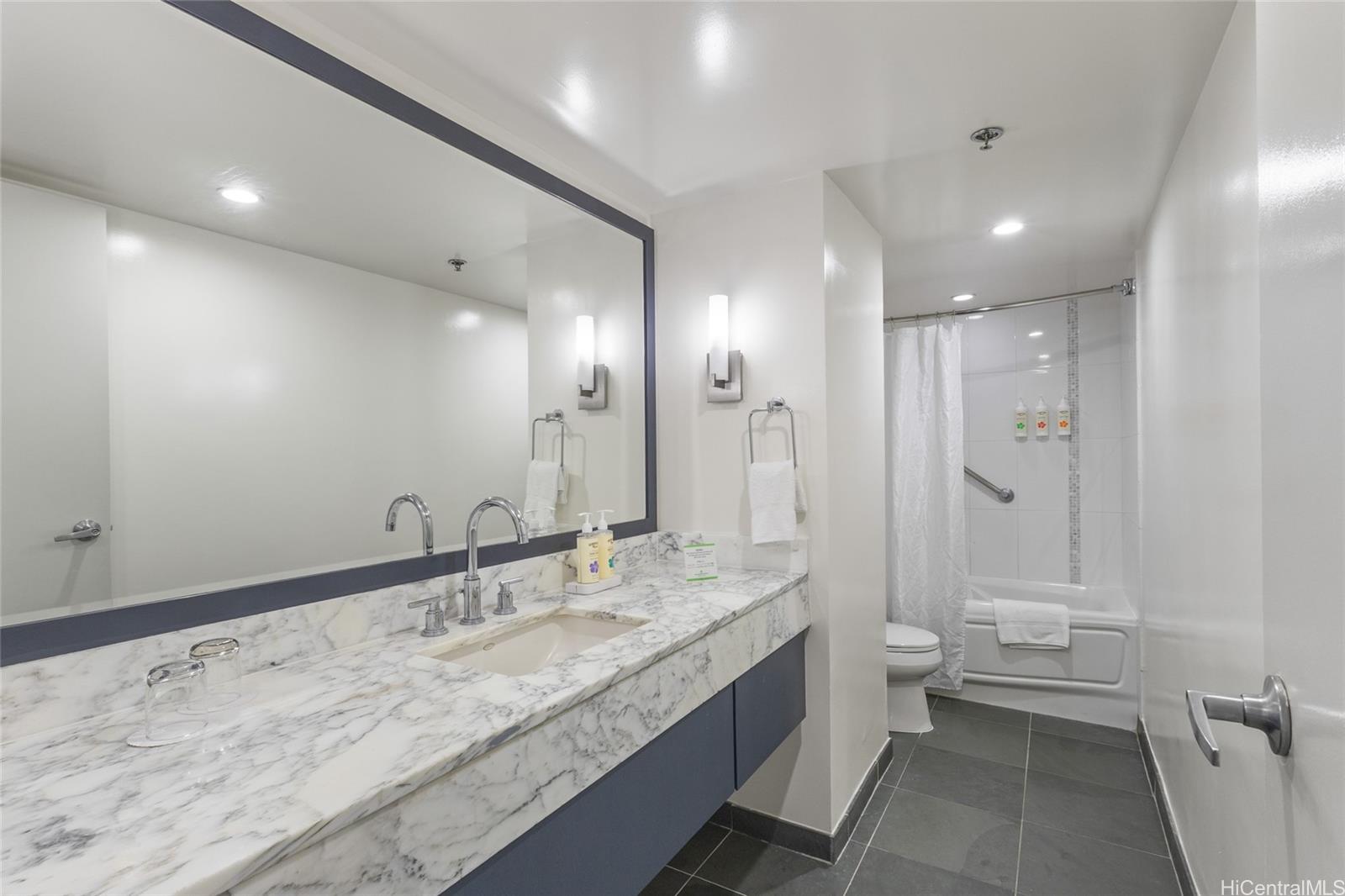 Ala Moana Hotel Condo condo # 907, Honolulu, Hawaii - photo 6 of 16