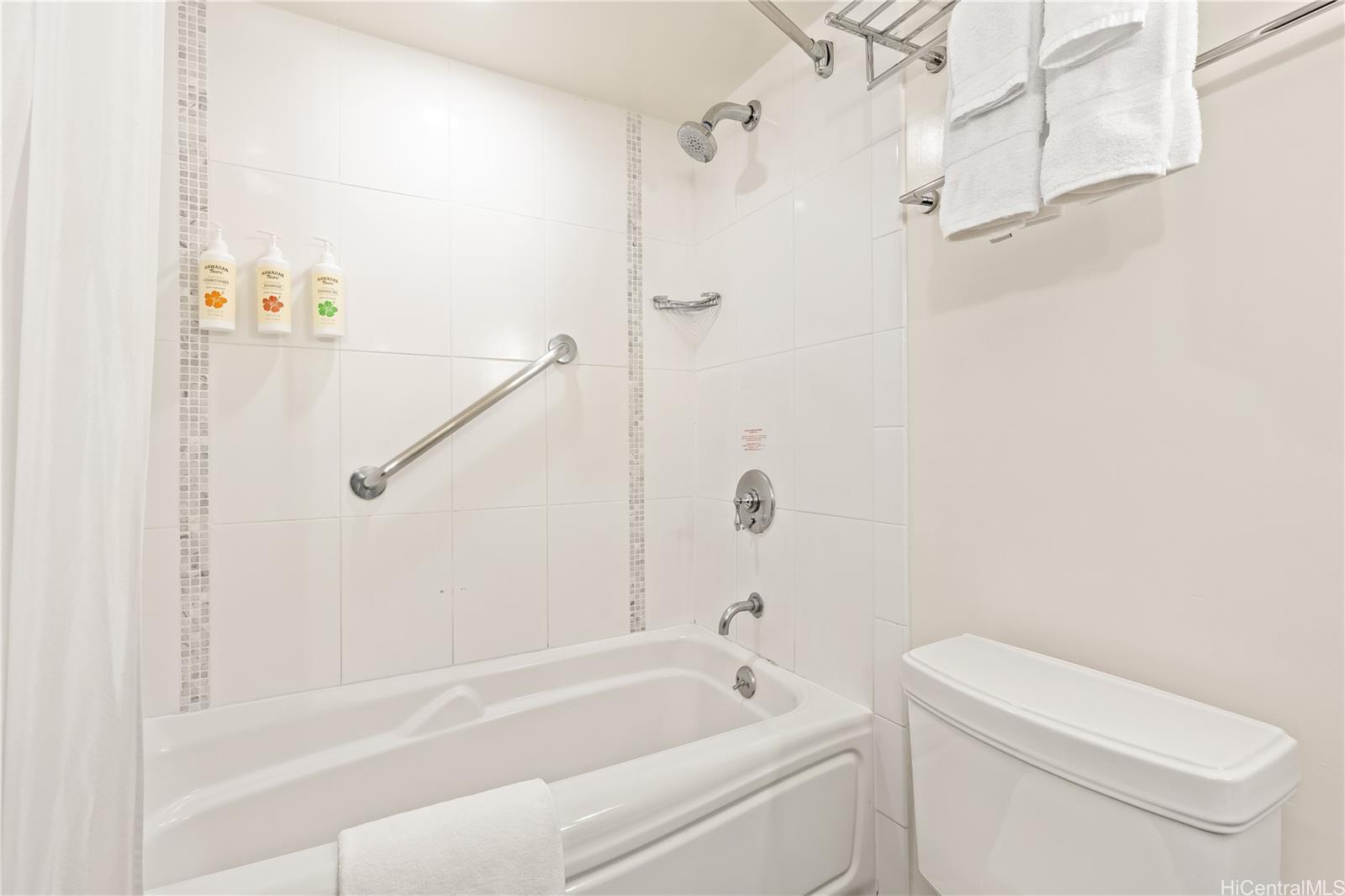 Ala Moana Hotel Condo condo # 913, Honolulu, Hawaii - photo 9 of 20