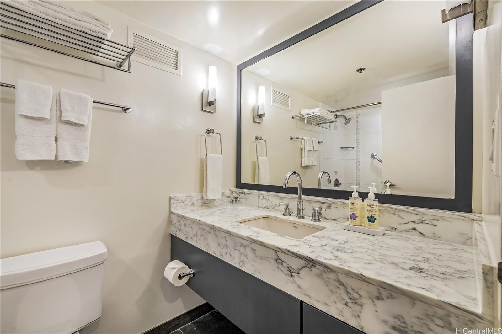 Ala Moana Hotel Condo condo # 933, Honolulu, Hawaii - photo 7 of 22