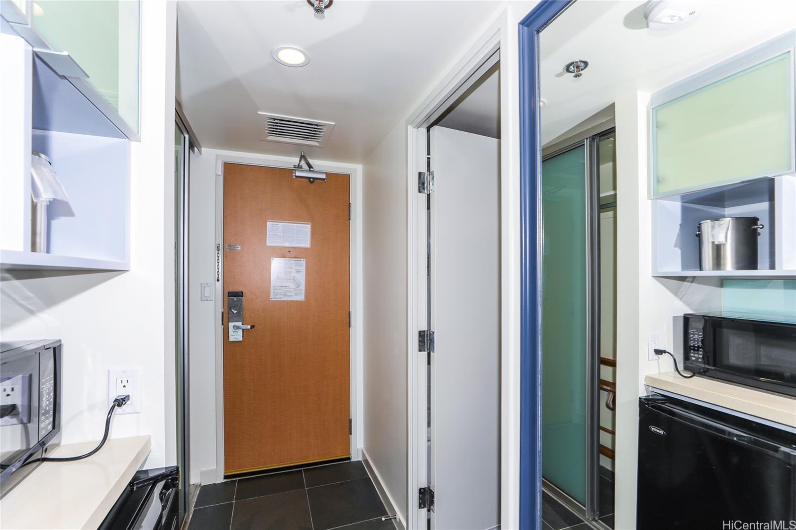 Ala Moana Hotel Condo condo # 956, Honolulu, Hawaii - photo 8 of 13