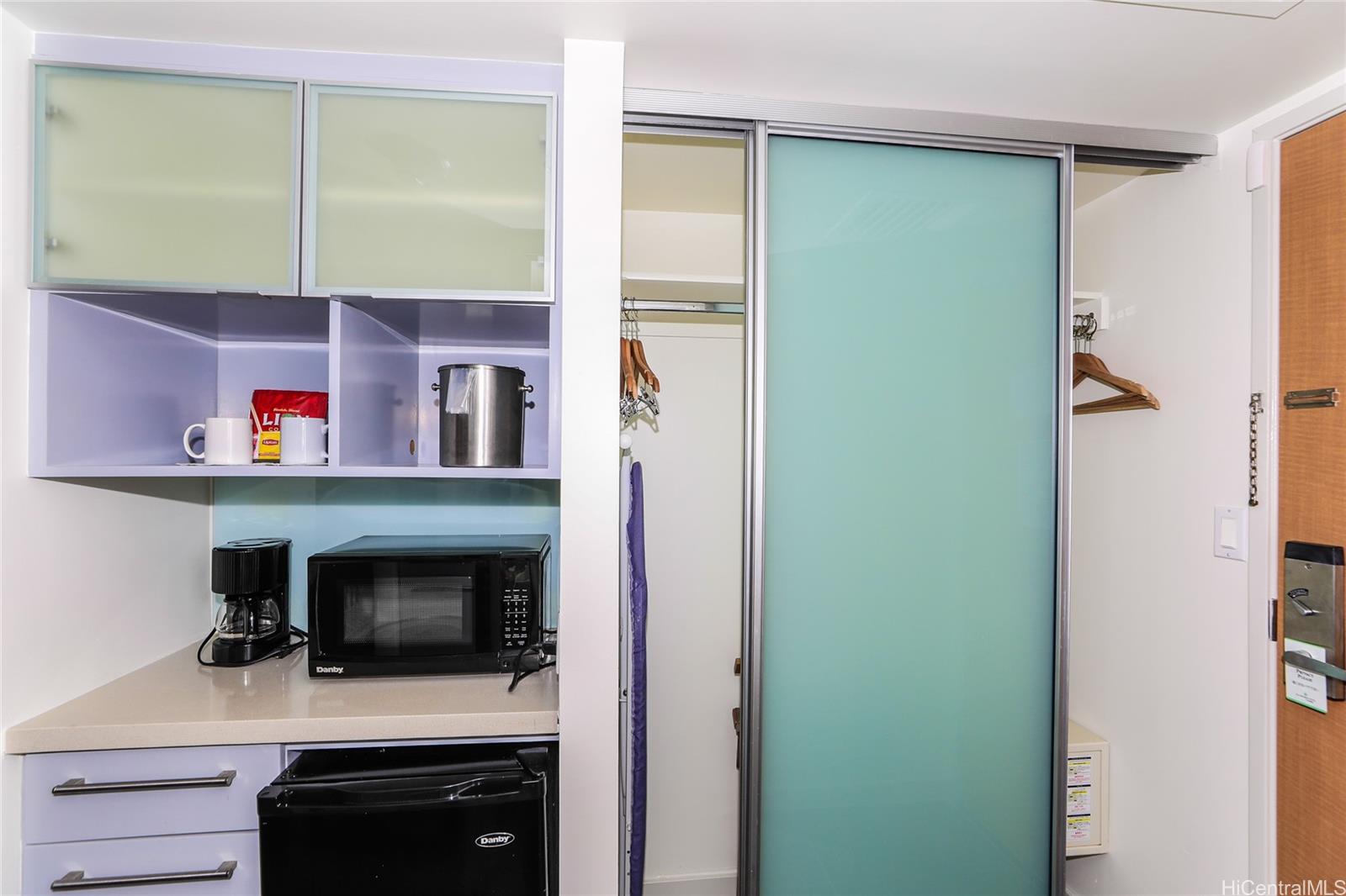 Ala Moana Hotel Condo condo # 956, Honolulu, Hawaii - photo 10 of 13