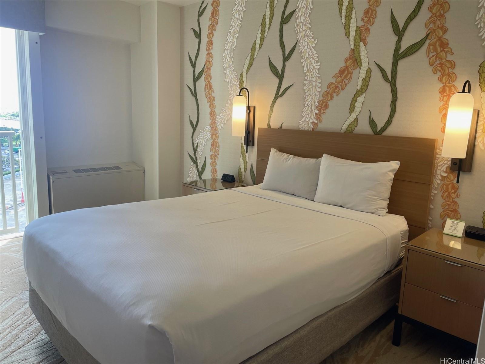 Ala Moana Hotel Condo condo # 957, Honolulu, Hawaii - photo 3 of 11