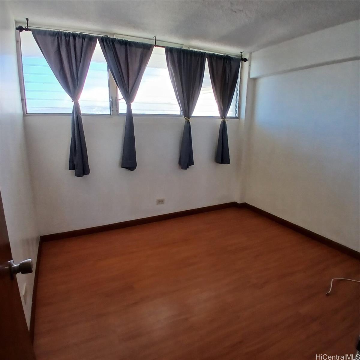 410 Magellan Ave Honolulu - Rental - photo 9 of 13