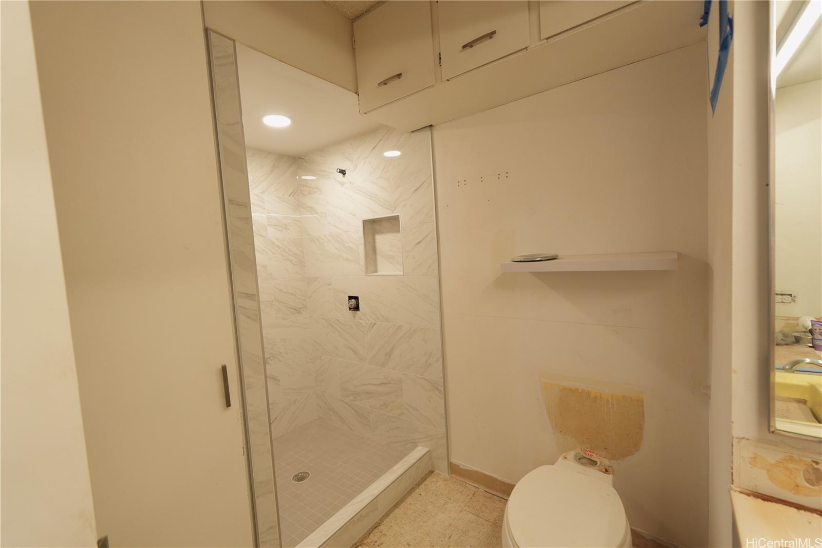 Magellan condo # 409, Honolulu, Hawaii - photo 4 of 7