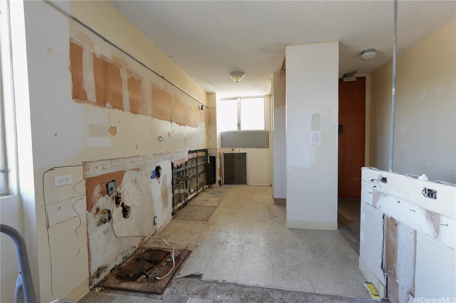 Magellan condo # 409, Honolulu, Hawaii - photo 5 of 7