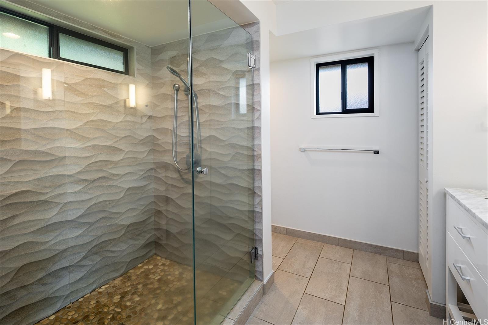 4103 Kahala Ave Honolulu - Rental - photo 15 of 25