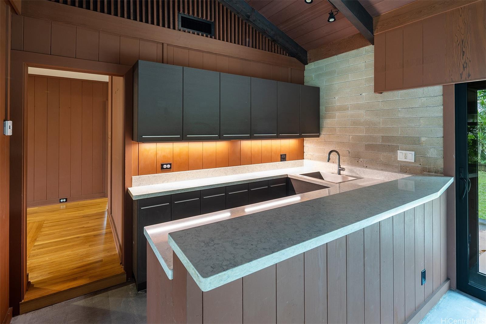 4103 Kahala Ave Honolulu - Rental - photo 18 of 25