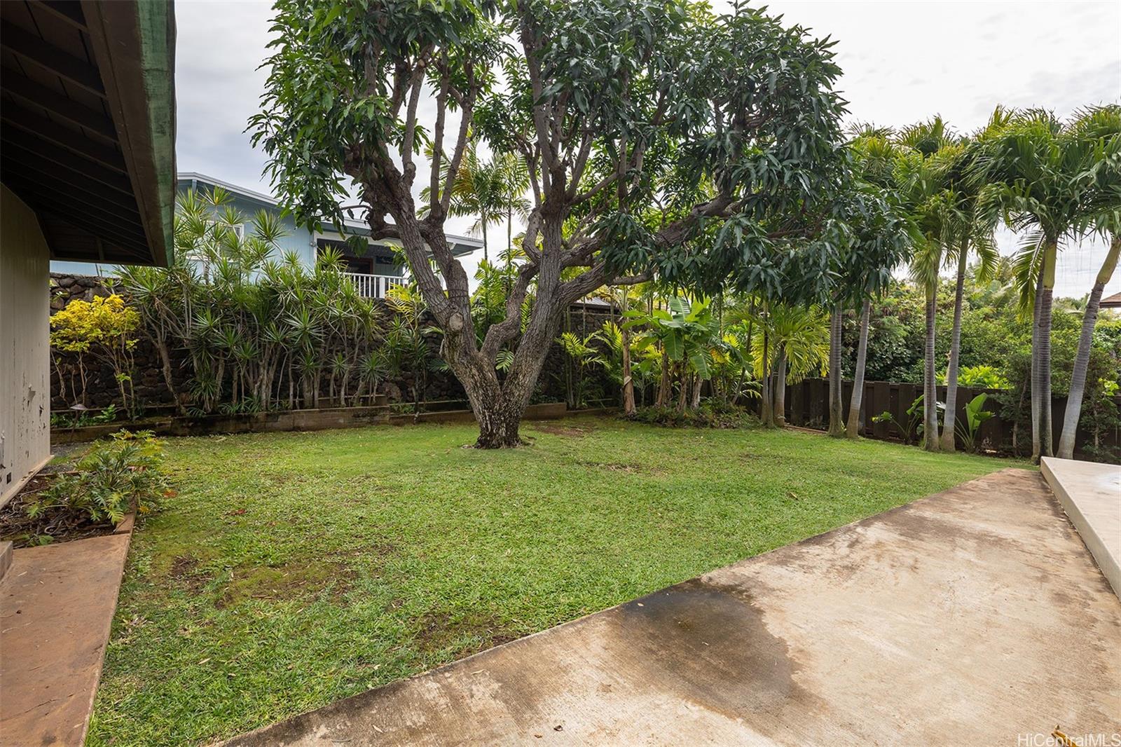 4103 Kahala Ave Honolulu - Rental - photo 21 of 25