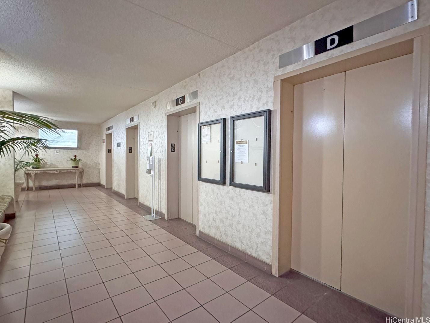 411 Hobron Lane Honolulu - Rental - photo 2 of 19