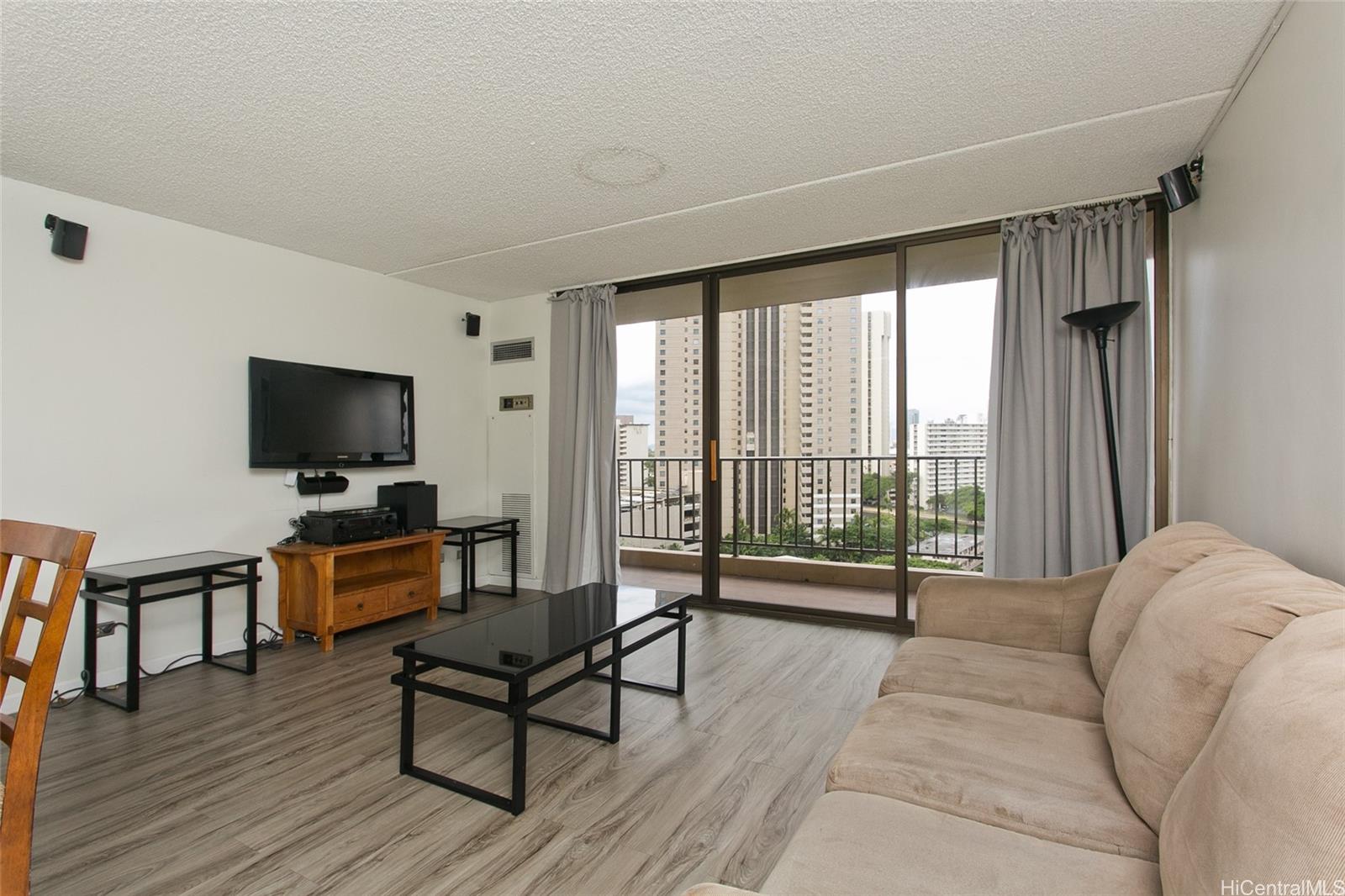 Chateau Waikiki condo # 1204, Honolulu, Hawaii - photo 16 of 18