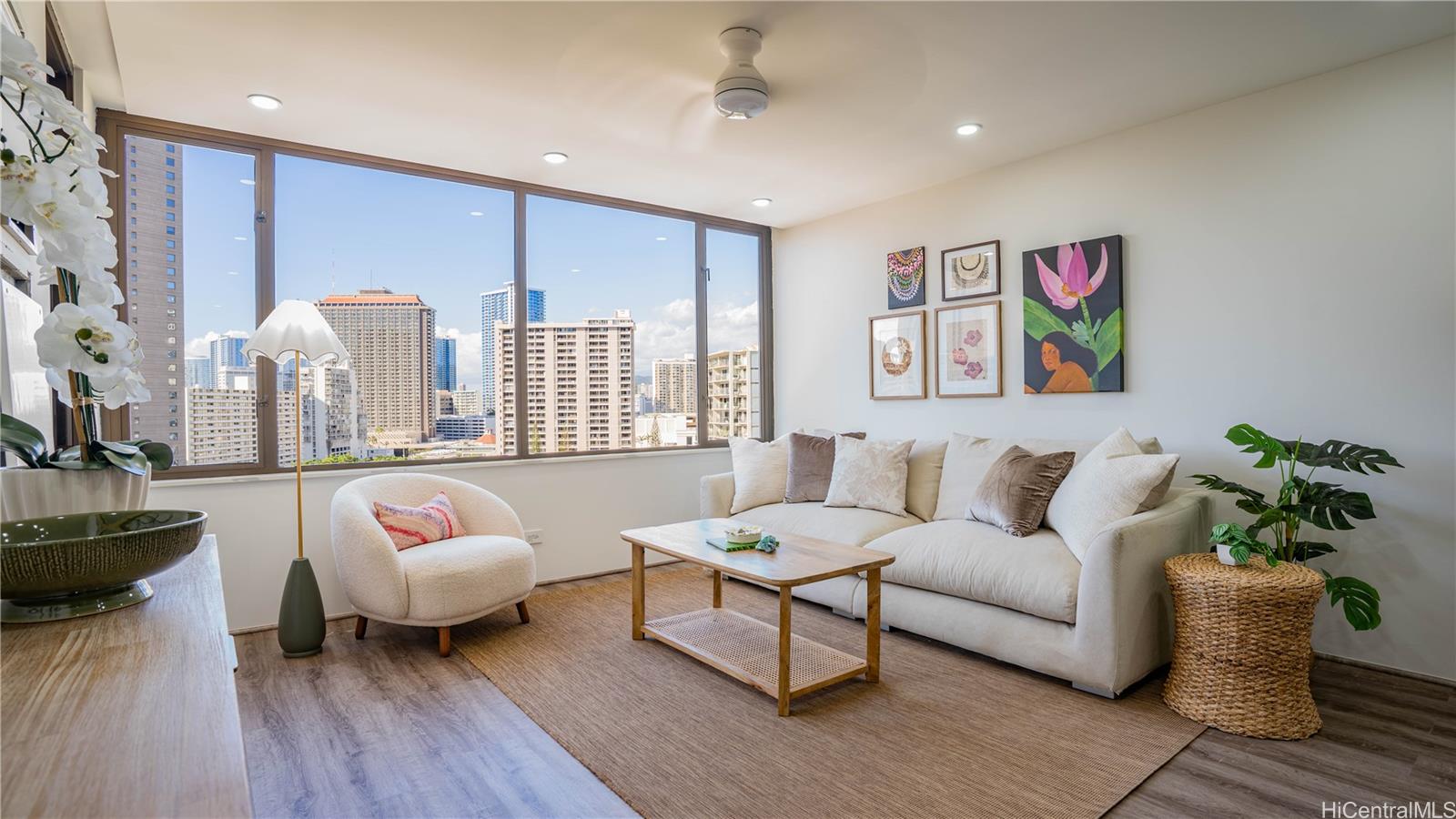 Chateau Waikiki condo # 1212, Honolulu, Hawaii - photo 20 of 25