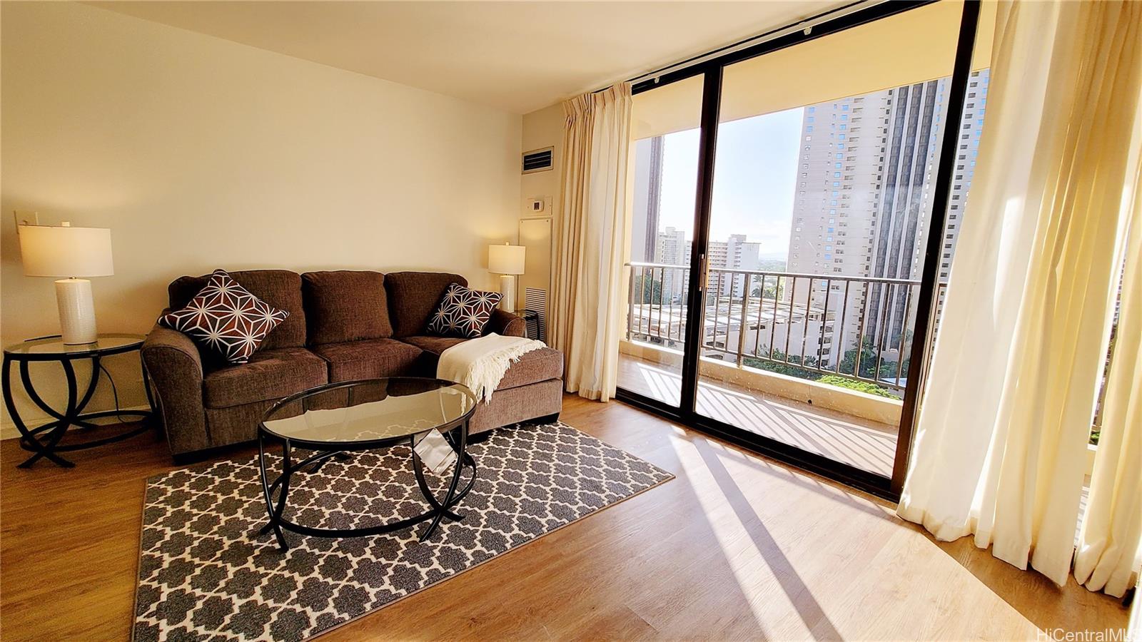 Chateau Waikiki condo # 1408, Honolulu, Hawaii - photo 3 of 18