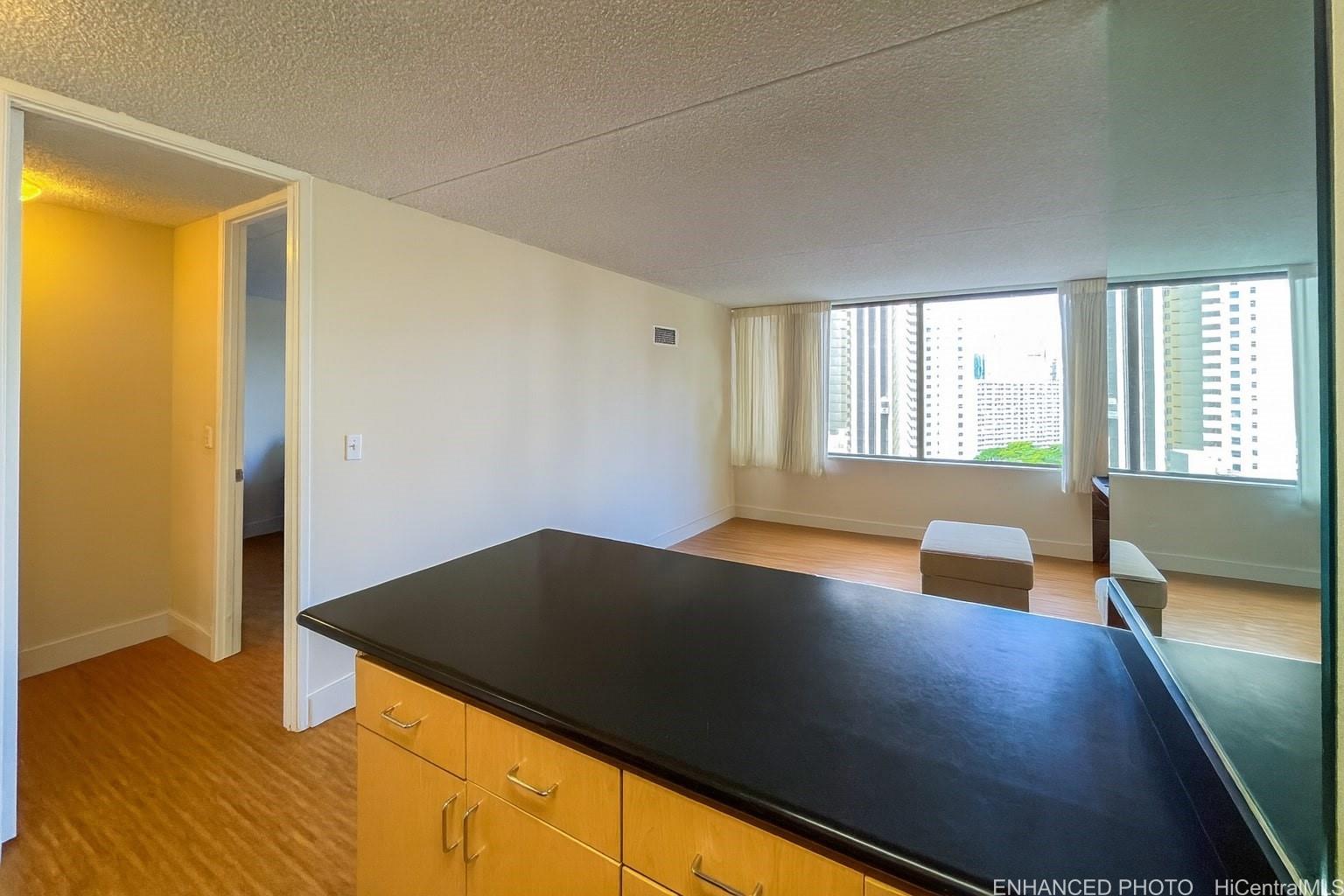 Chateau Waikiki condo # 1512, Honolulu, Hawaii - photo 8 of 9