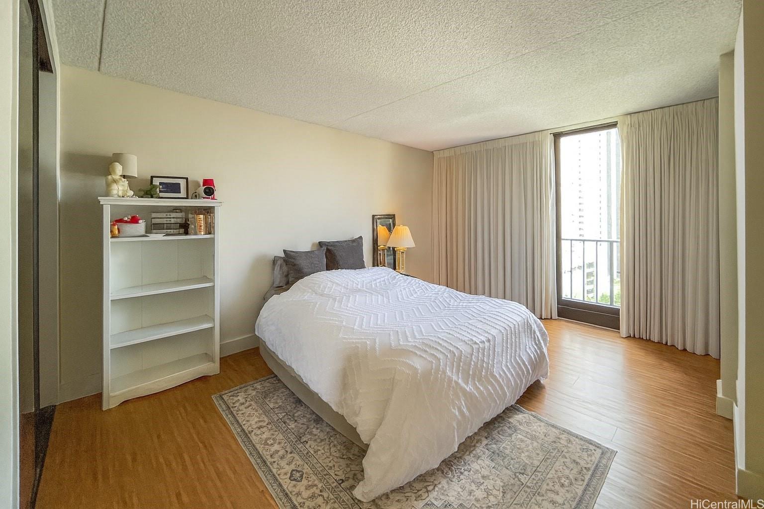 Chateau Waikiki condo # 1512, Honolulu, Hawaii - photo 9 of 25