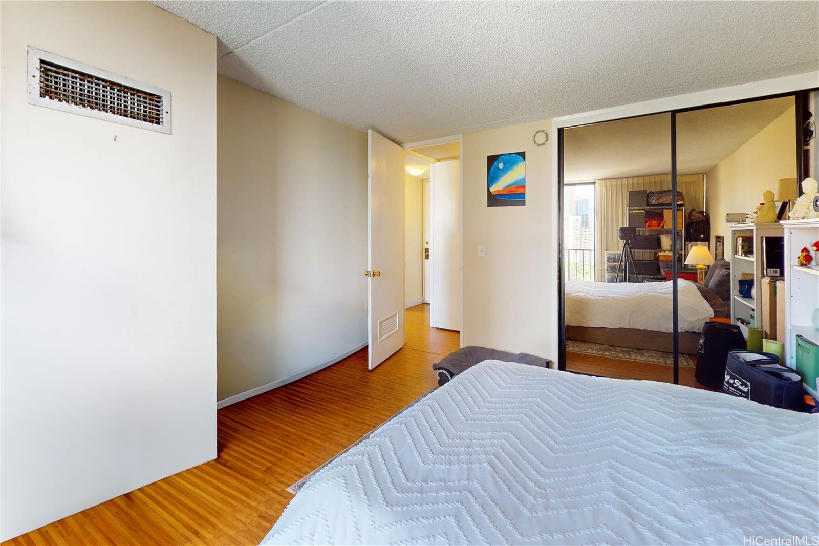 Chateau Waikiki condo # 1512, Honolulu, Hawaii - photo 10 of 25