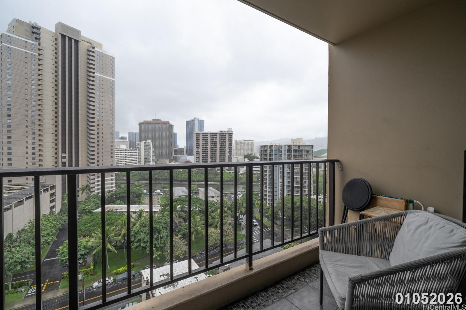 411 Hobron Ln Honolulu - Rental - photo 14 of 25