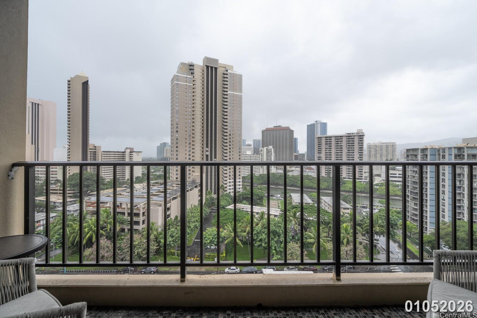 411 Hobron Ln Honolulu - Rental - photo 17 of 25