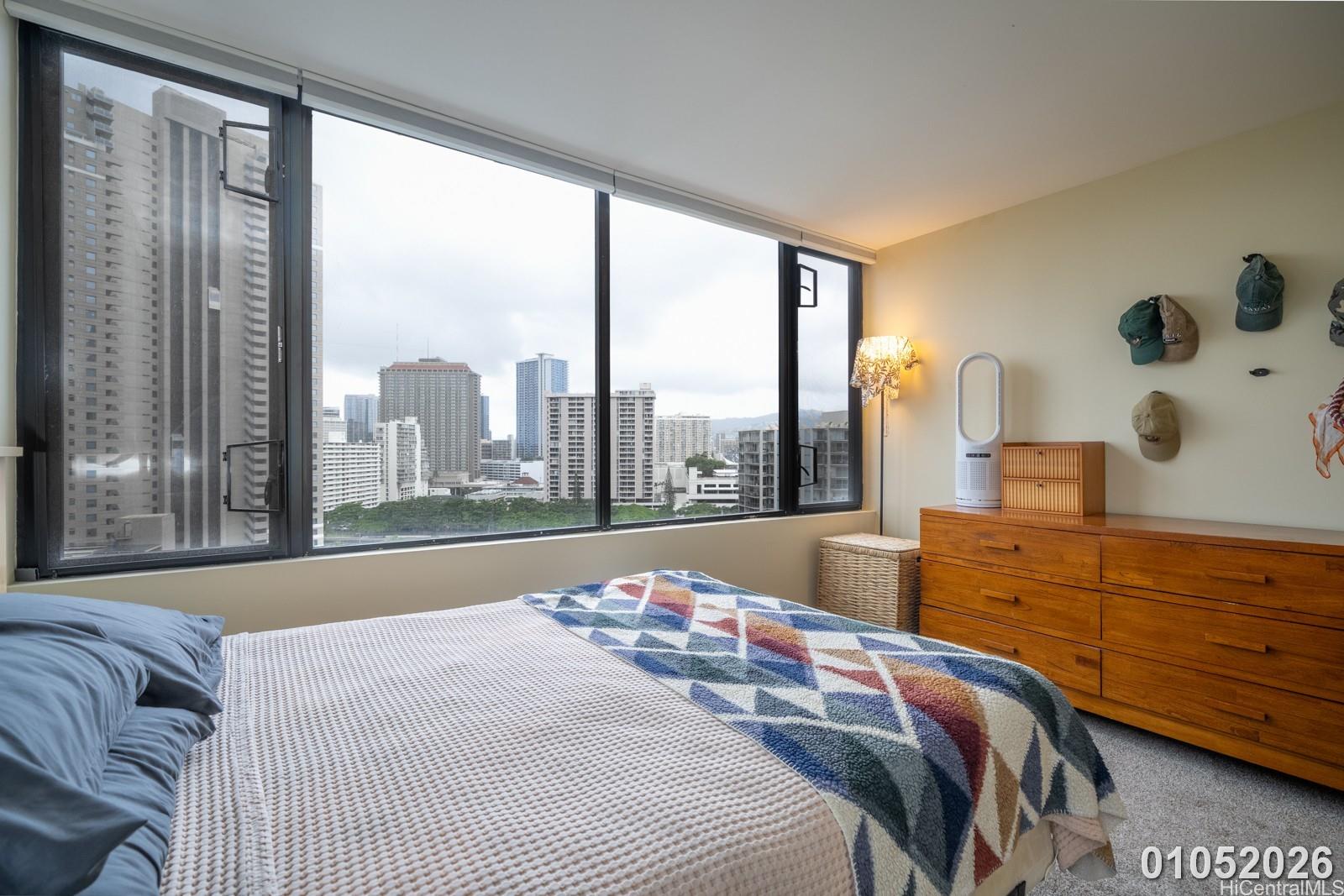 411 Hobron Ln Honolulu - Rental - photo 10 of 25