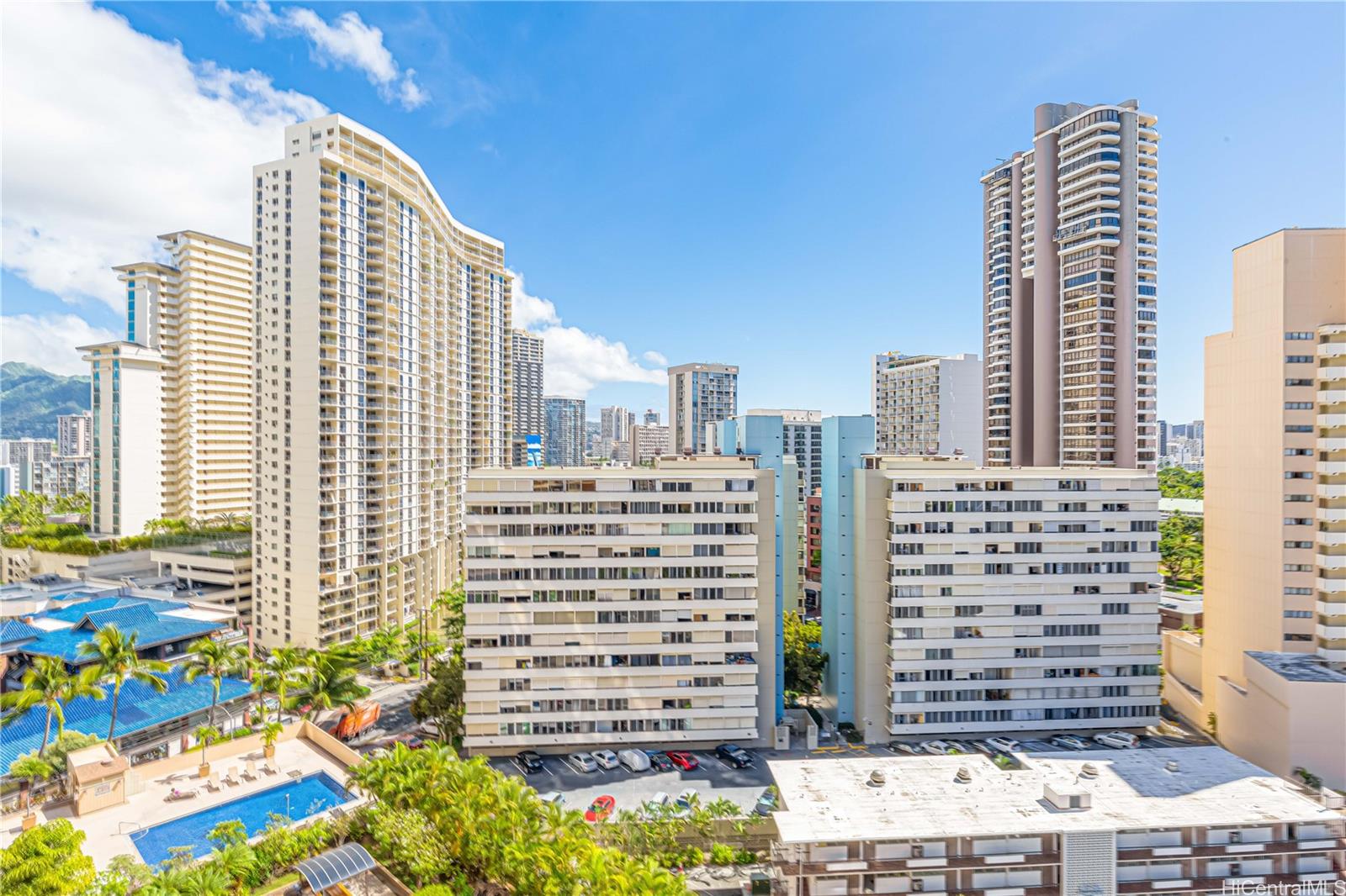 411 Hobron Lane Honolulu - Rental - photo 22 of 25