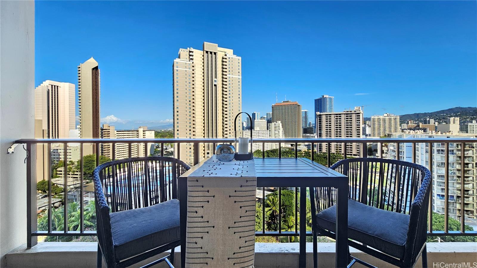 Chateau Waikiki condo # 1810, Honolulu, Hawaii - photo 6 of 23