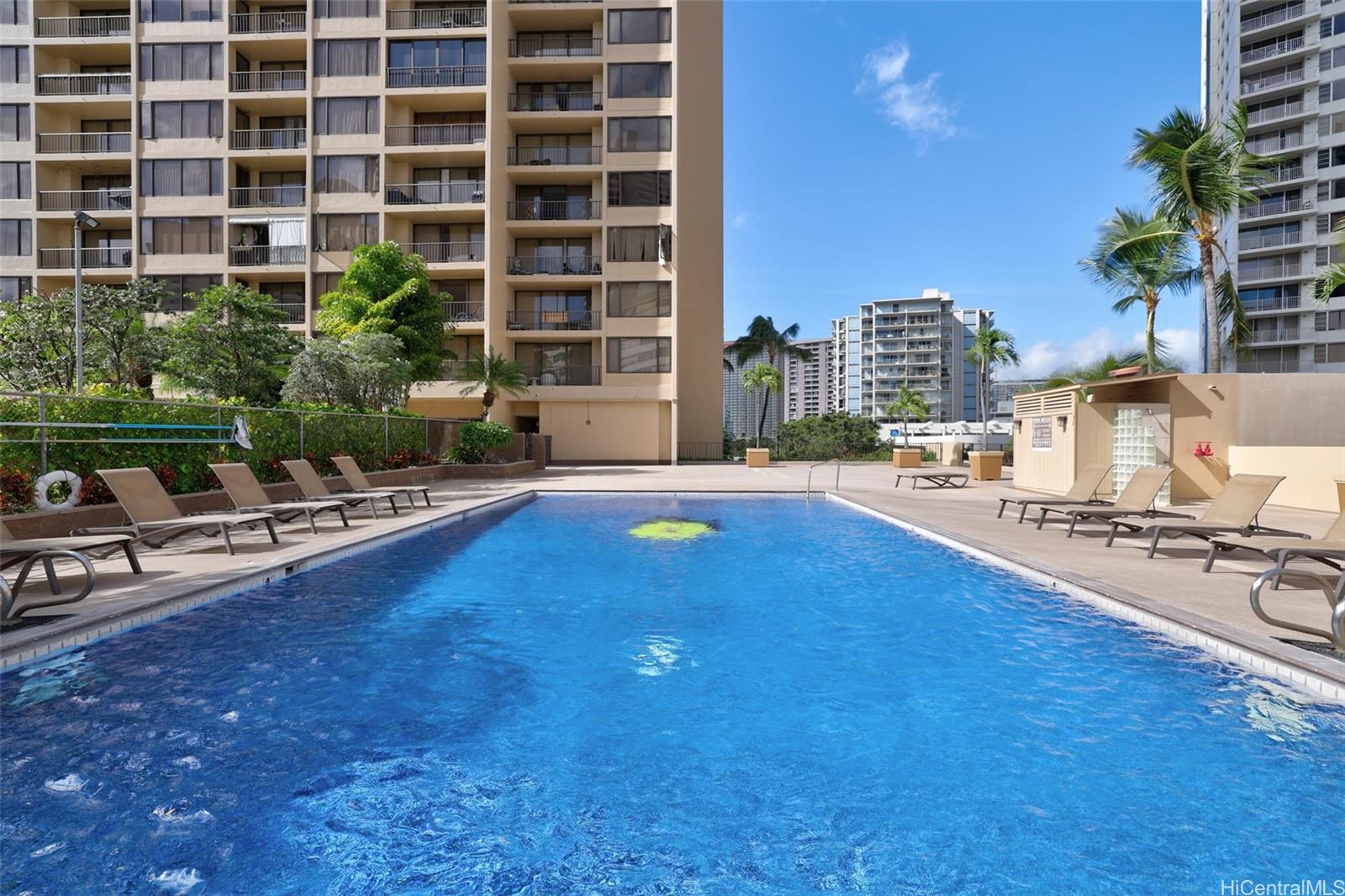 Chateau Waikiki condo # 2003, Honolulu, Hawaii - photo 16 of 25