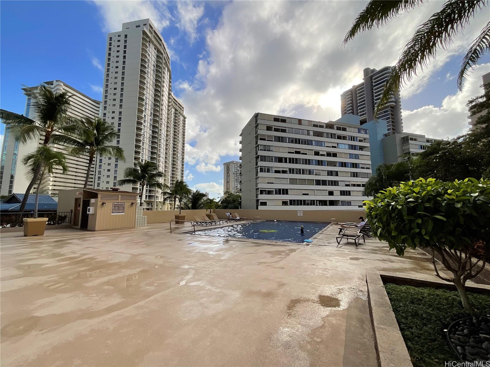 Chateau Waikiki condo # 2101, Honolulu, Hawaii - photo 11 of 21