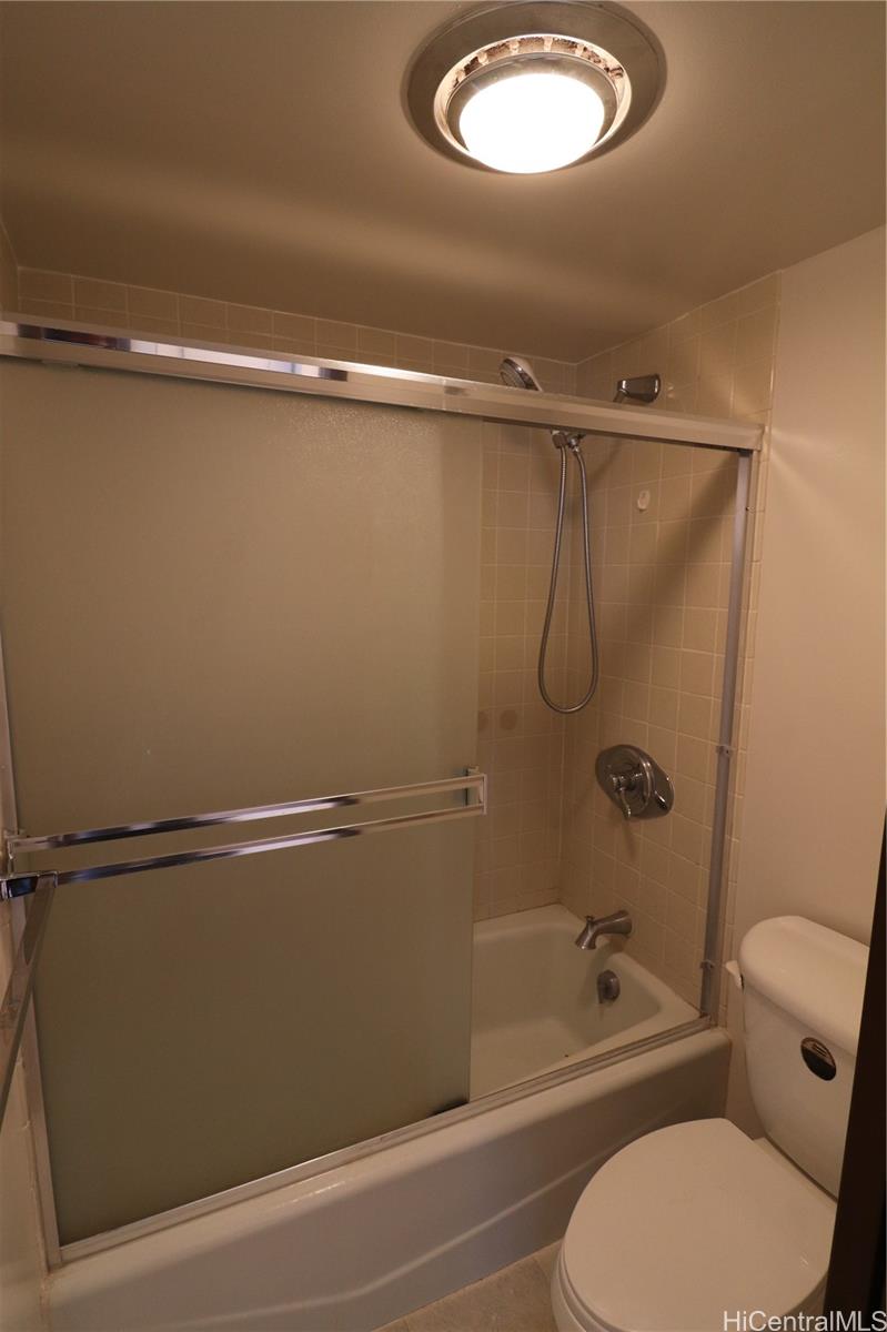 Chateau Waikiki condo # 2103, Honolulu, Hawaii - photo 8 of 10